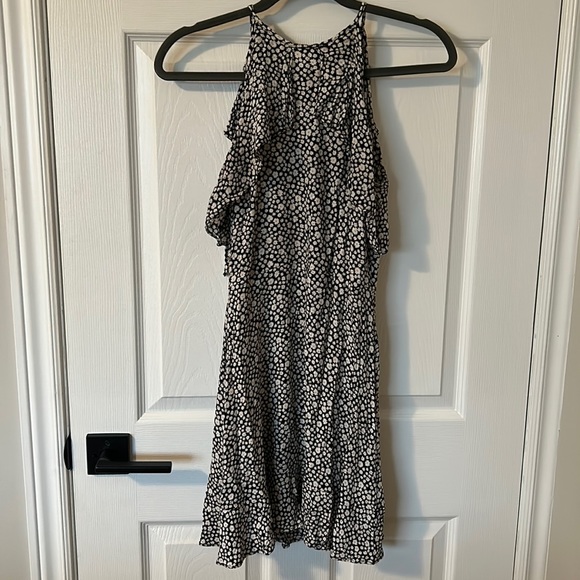 Zara Daisy Halter Mini Dress - Picture 2 of 11